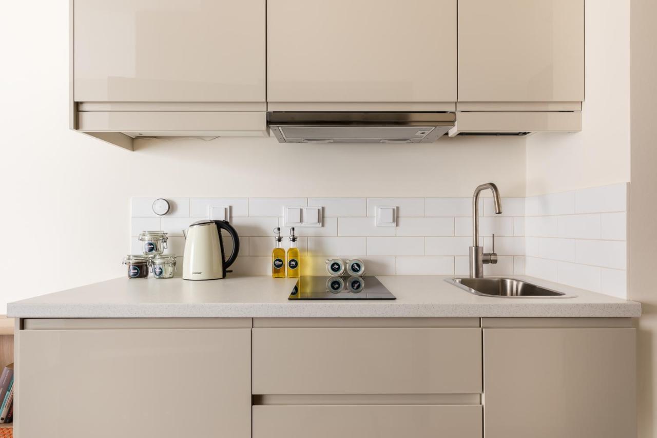Pawia 51 - Comfort Studio By Noclegi Renters Varšava Exteriér fotografie